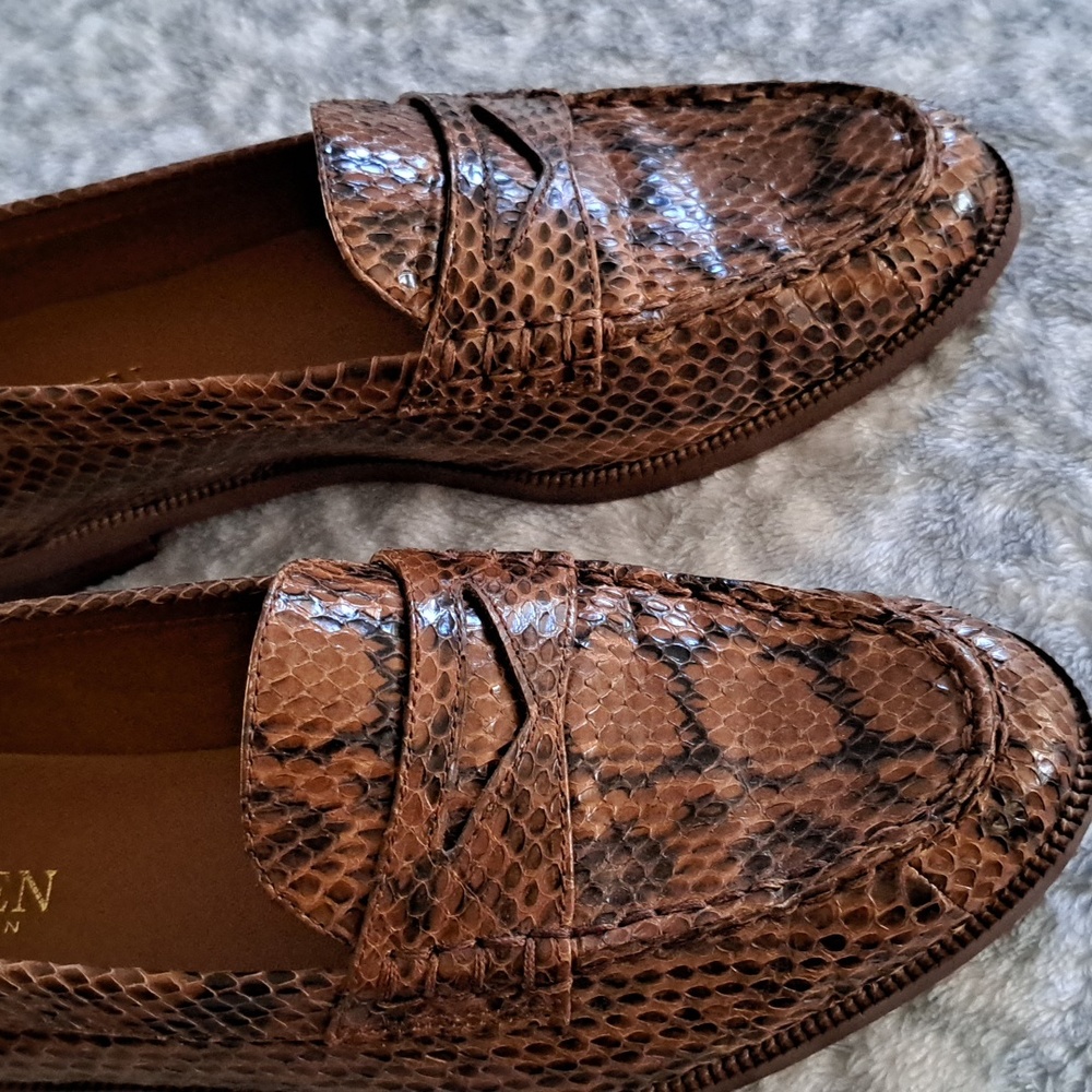 Ladies loafers